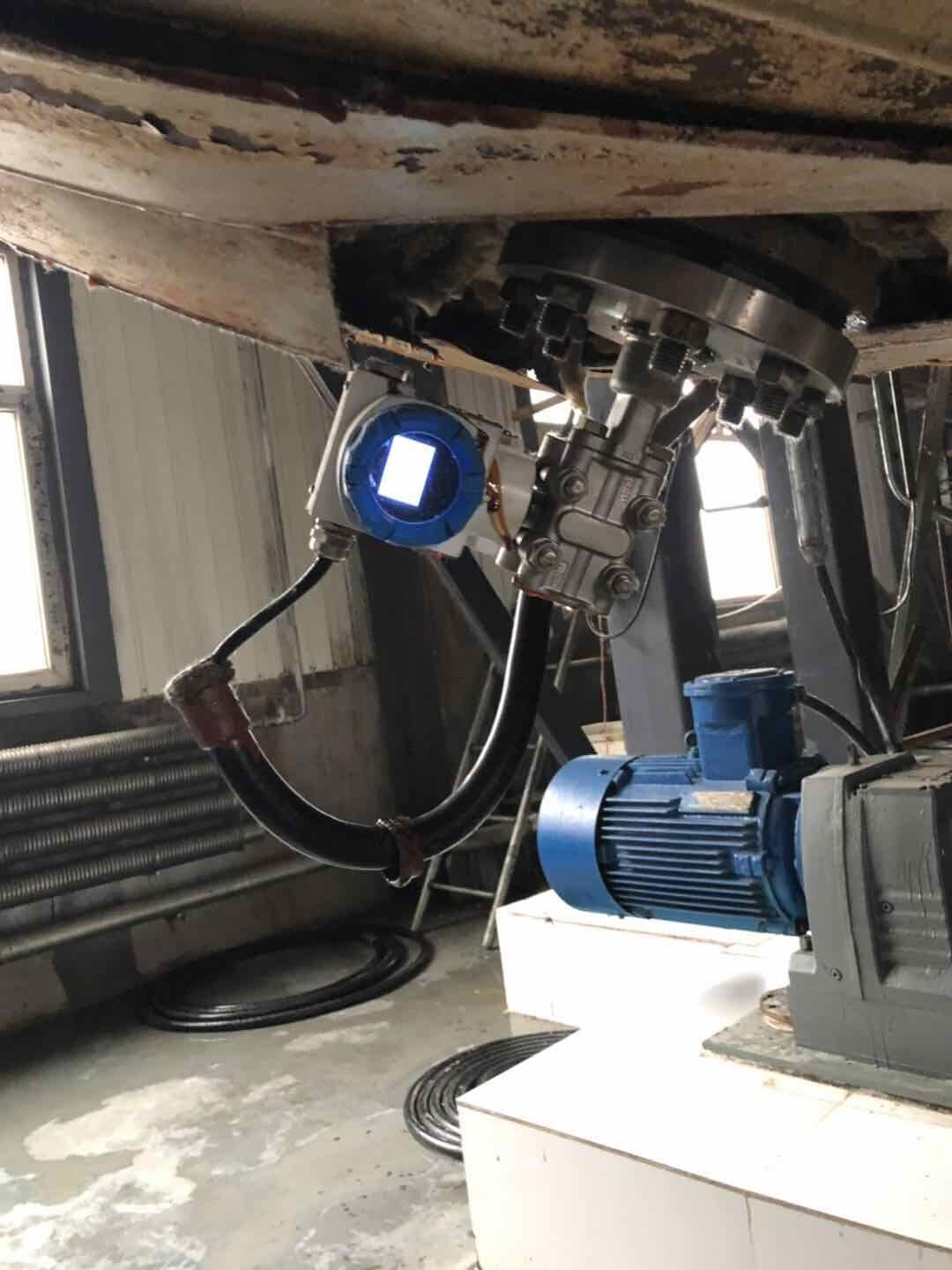 化工廠單法蘭壓力變送器